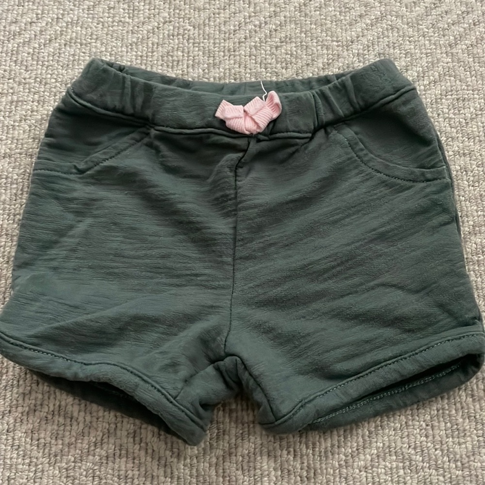 Carters Girls Olive Green Shorts 9 M